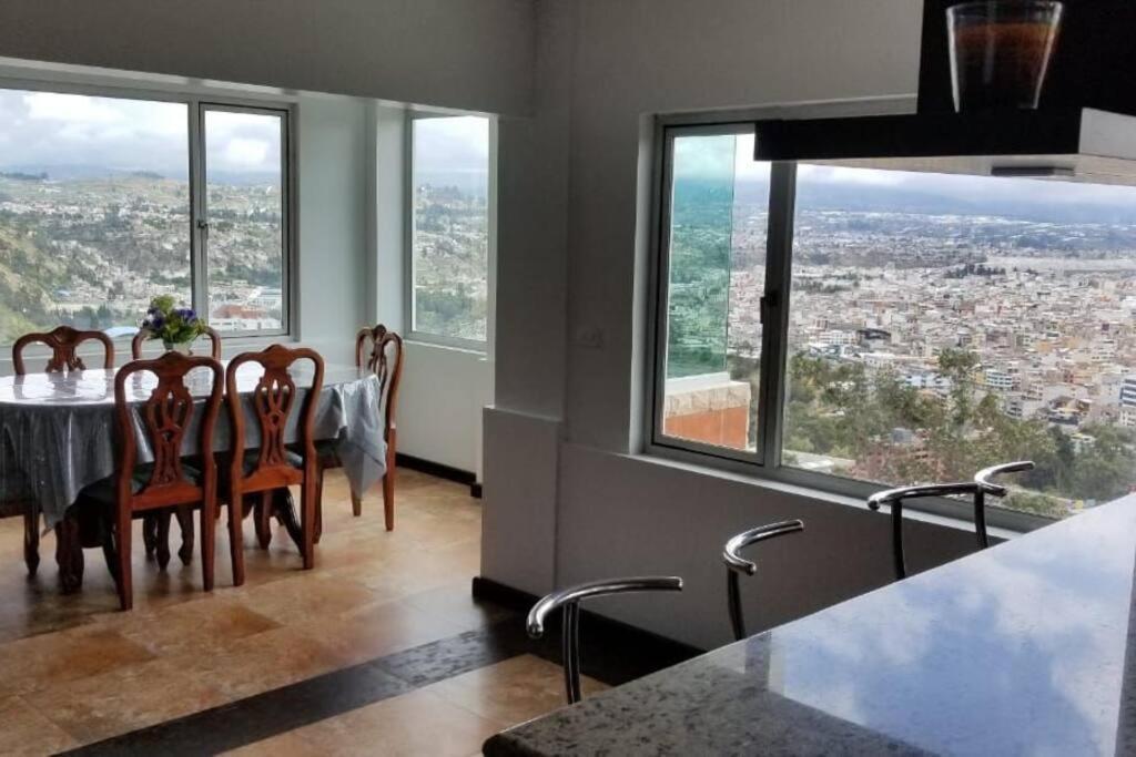 Espectacular Casa Vacacional !sorprendente Vista! Ambato